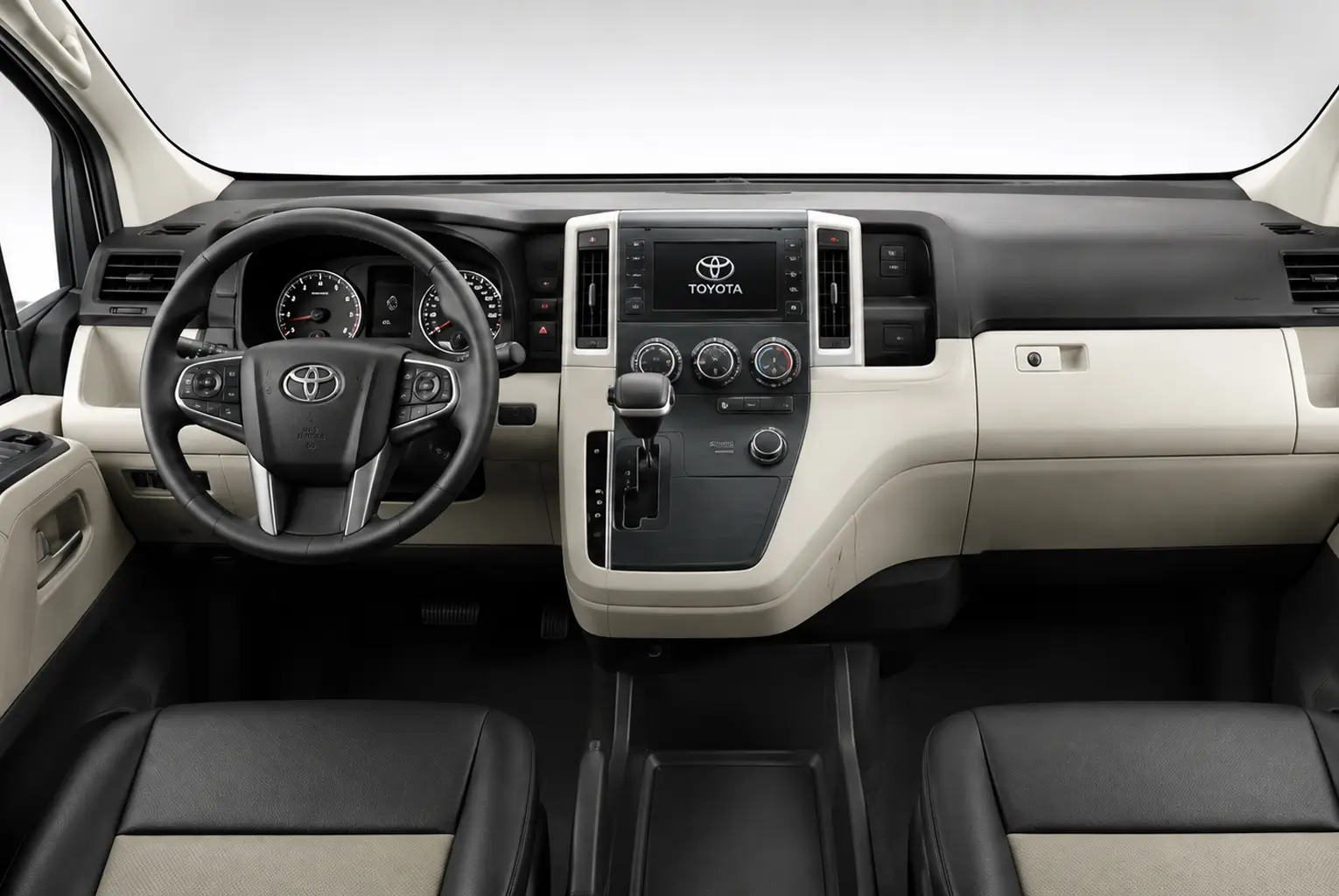 Toyota-HIACE-2