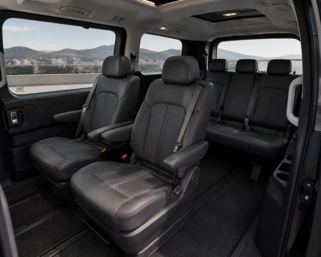 Hyundai Staria - Photo 4